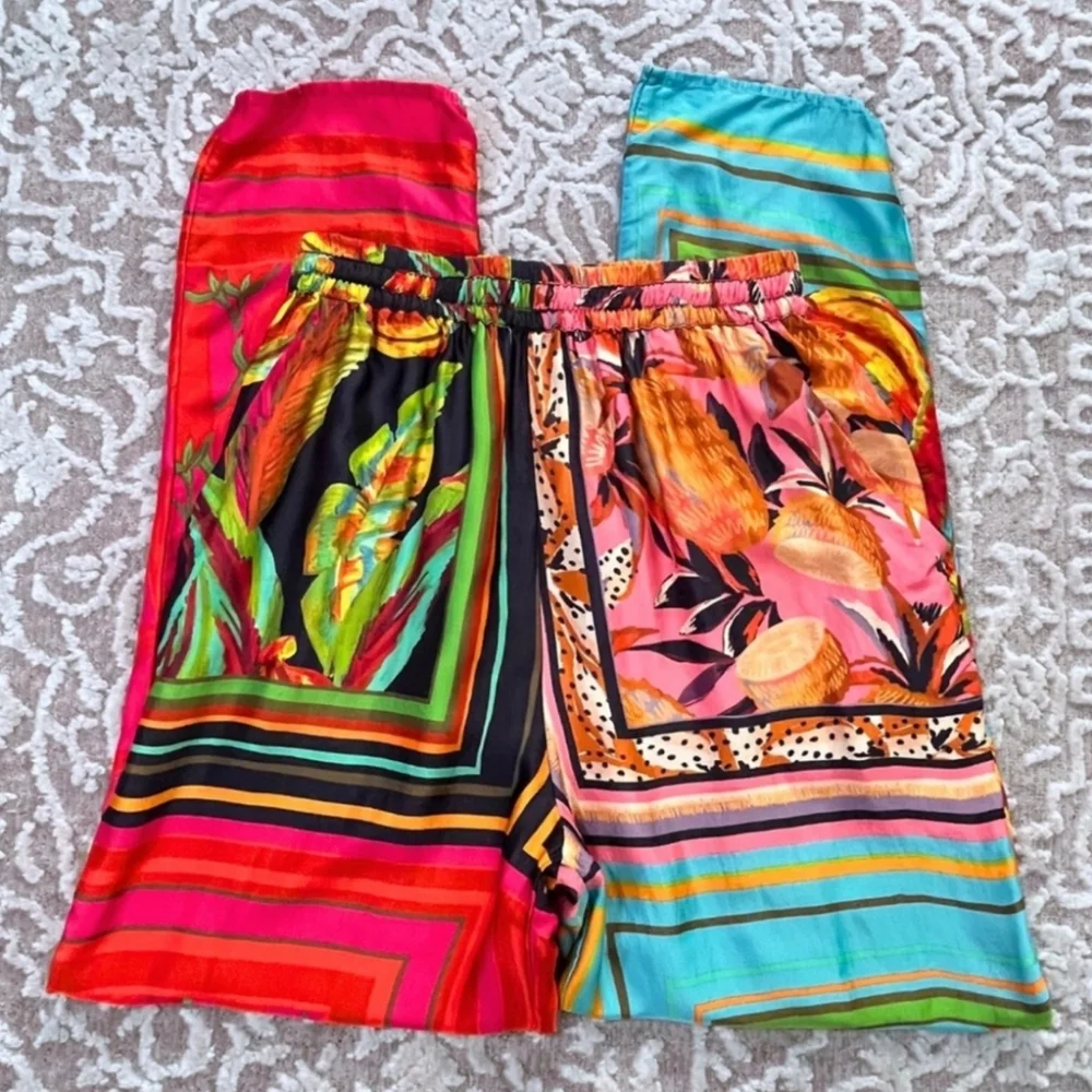 FARM RIO Tropical Mixed Scarf Pants - Picture 9 of 14